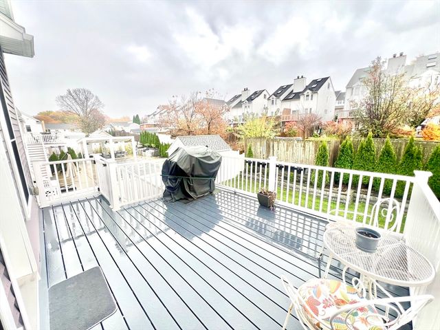 259 Oakwood Ave, Revere, MA 02151