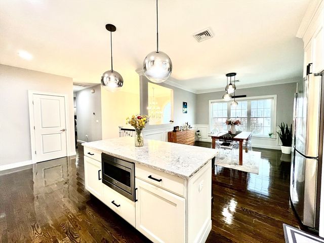 259 Oakwood Ave, Revere, MA 02151