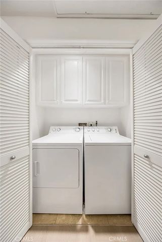128 N Oak Knoll 111, Pasadena, CA 91101