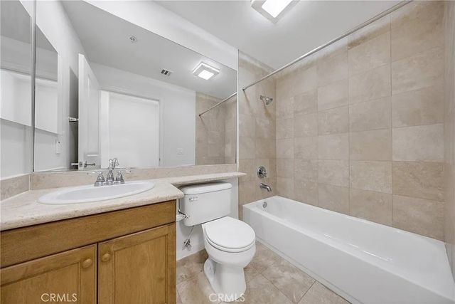 128 N Oak Knoll 111, Pasadena, CA 91101