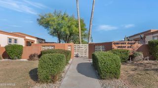 10030 W ROYAL OAK Road M, Sun City, AZ 85351