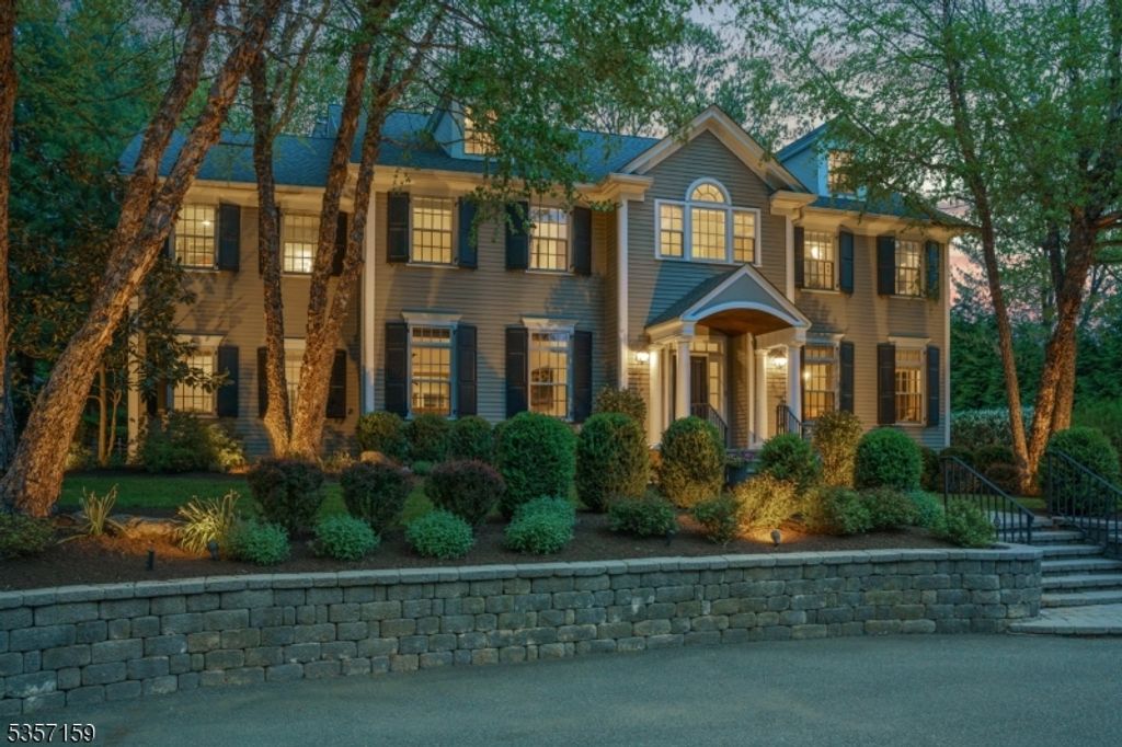 74 WHITE OAK RIDGE ROAD, Millburn Twp., NJ 07078