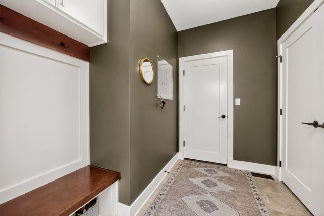 14630 Brookview Drive, Urbandale, IA 50325