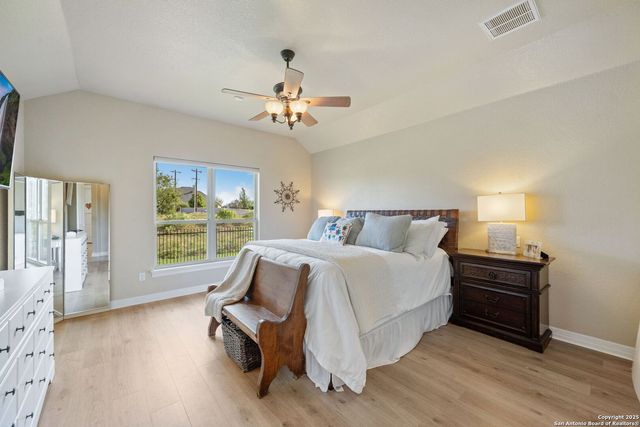 30319 CIBOLO RUN, Fair Oaks Ranch, TX 78015