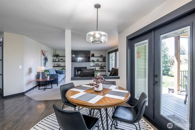 3010 Carbon Ridge Street, Enumclaw, WA 98022