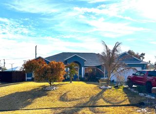 4239 SW Callicoe Street, Port St. Lucie, FL 34983