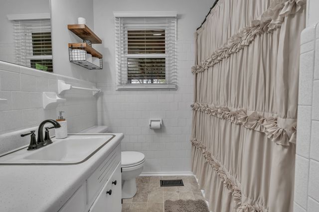 1307 Raden Dr, Lebanon, TN 37087