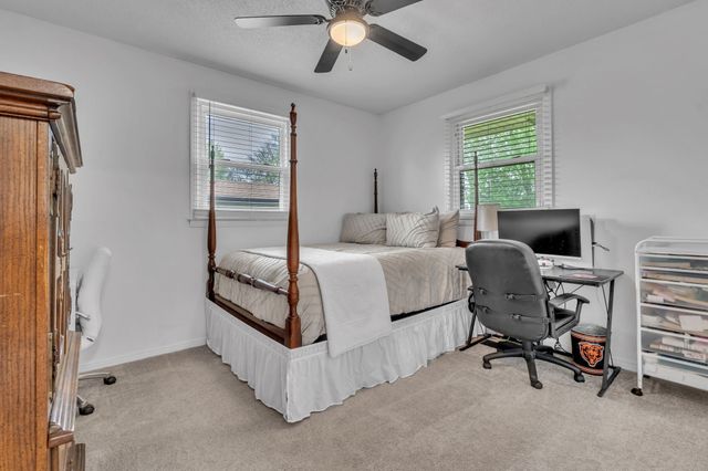 1307 Raden Dr, Lebanon, TN 37087