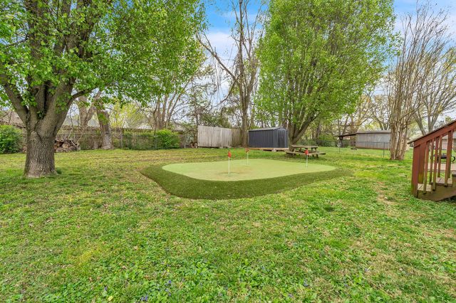 1307 Raden Dr, Lebanon, TN 37087