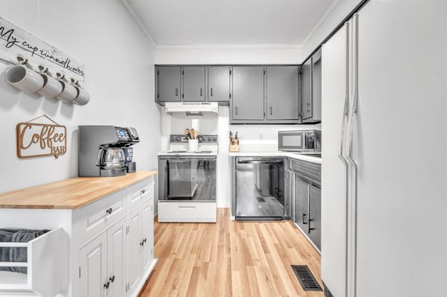 1307 Raden Dr, Lebanon, TN 37087