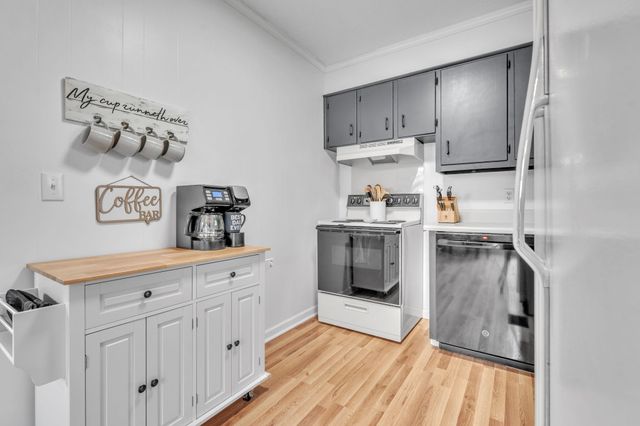 1307 Raden Dr, Lebanon, TN 37087