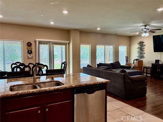 2220 N. Shady Street, Visalia, CA 93291