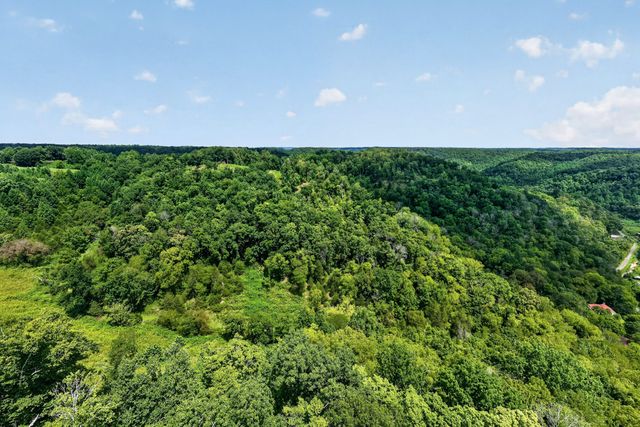 2949 Wilmouth Creek Rd, Liberty, TN 37095