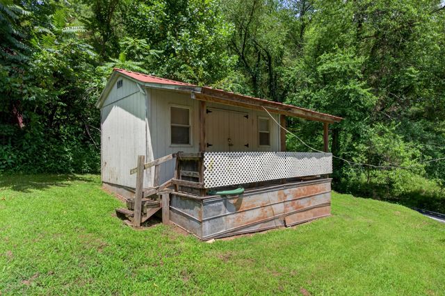 2949 Wilmouth Creek Rd, Liberty, TN 37095
