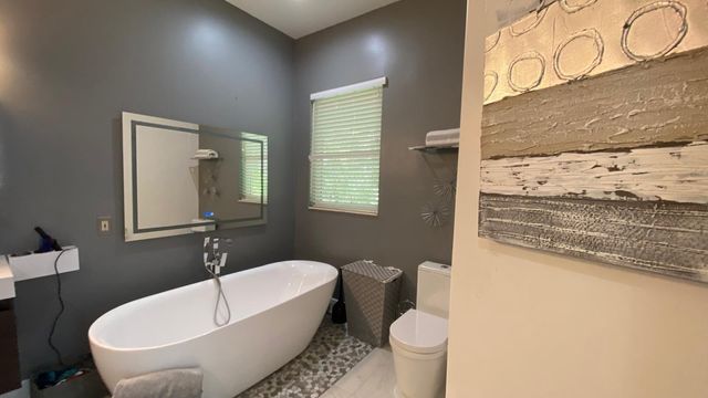 830 Bailey Street, Boca Raton, FL 33487