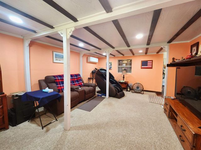 2439 SEAMEADOWS Drive, Perry, FL 32348