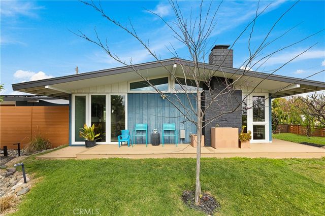 11211 Gardenaire Ln, Garden Grove, CA 92841