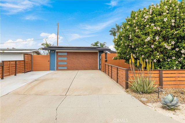 11211 Gardenaire Ln, Garden Grove, CA 92841