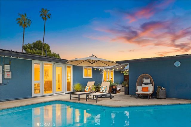 11211 Gardenaire Ln, Garden Grove, CA 92841