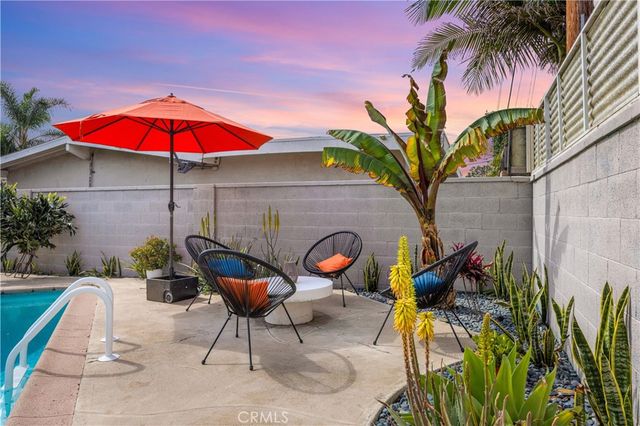 11211 Gardenaire Ln, Garden Grove, CA 92841