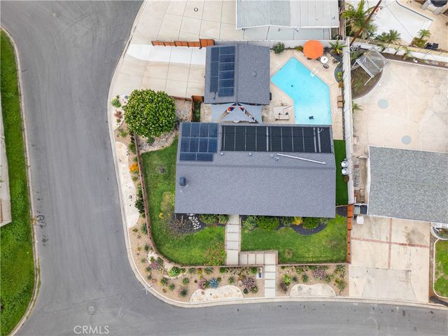 11211 Gardenaire Ln, Garden Grove, CA 92841