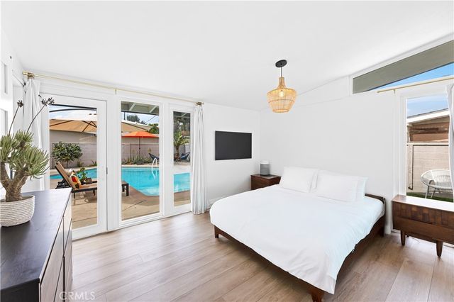 11211 Gardenaire Ln, Garden Grove, CA 92841