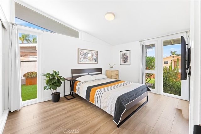 11211 Gardenaire Ln, Garden Grove, CA 92841