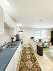 104 Rowayton Avenue Rear Bldg Unit 1, Norwalk, CT 06835