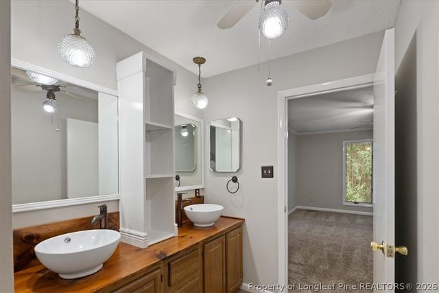 2945 Wedgeview Drive, Fayetteville, NC 28306