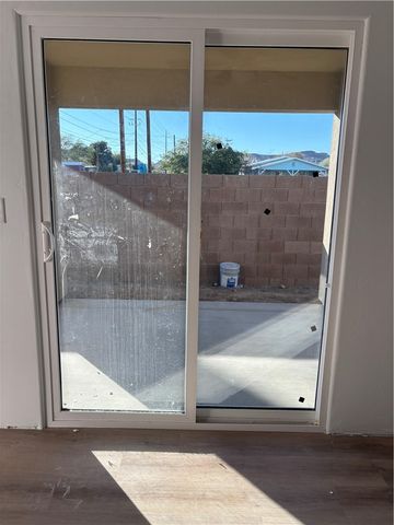 901 Berk Avenue, Kingman, AZ 86409