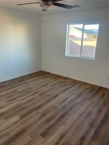 901 Berk Avenue, Kingman, AZ 86409