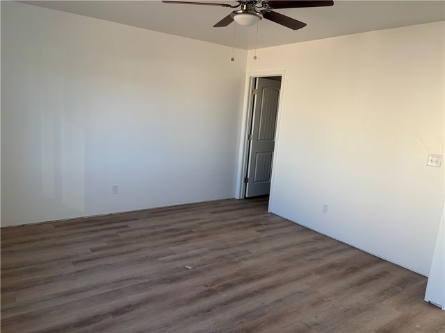 901 Berk Avenue, Kingman, AZ 86409