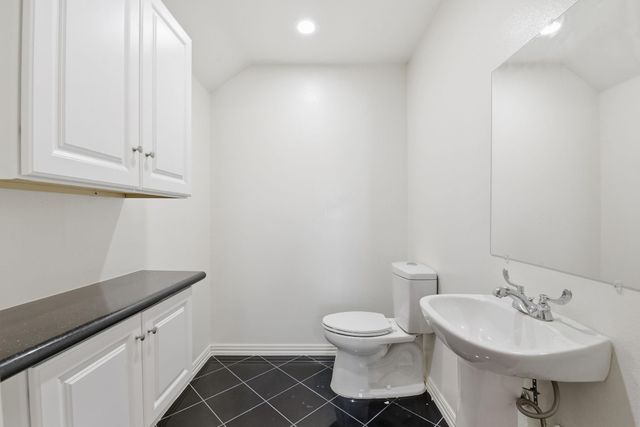 5203 Smokey River Drive, Katy, TX 77449