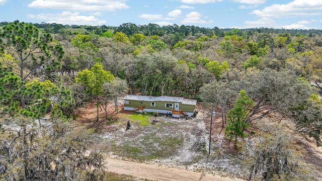 112 Palmer Dr, Interlachen, FL 32148