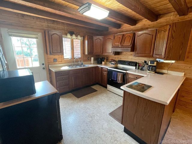 1535 Bauman Road, Columbus Twp, MI 48063