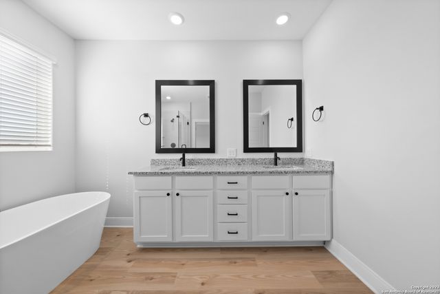 174 Azalea Alley, Castroville, TX 78009