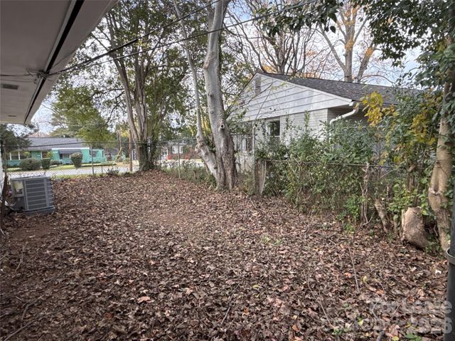 2518 Lasalle Street, Charlotte, NC 28216