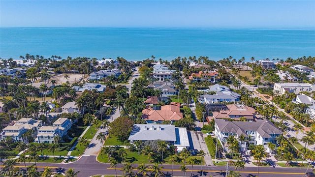 536 2nd ST S 536, Naples, FL 34102