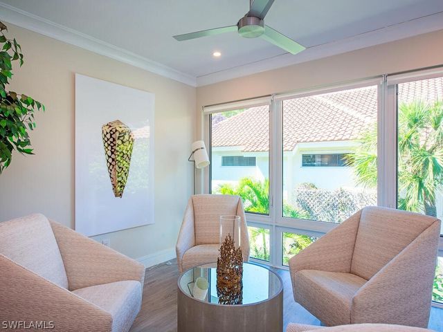 536 2nd ST S 536, Naples, FL 34102