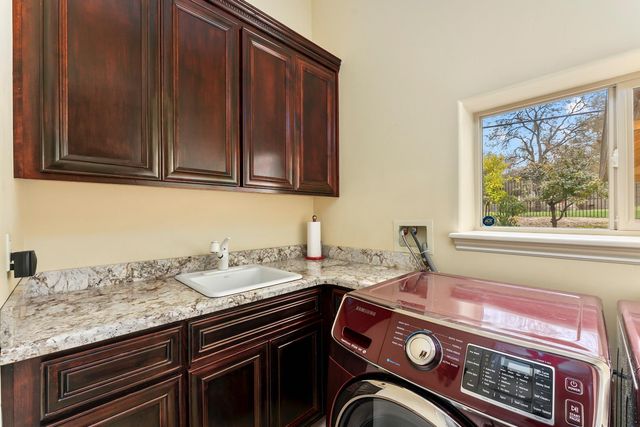 1610 Zapata Dr, El Dorado Hills, CA 95762