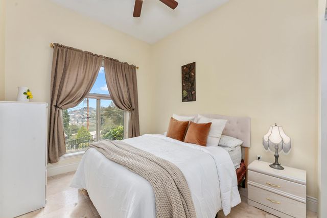 1610 Zapata Dr, El Dorado Hills, CA 95762