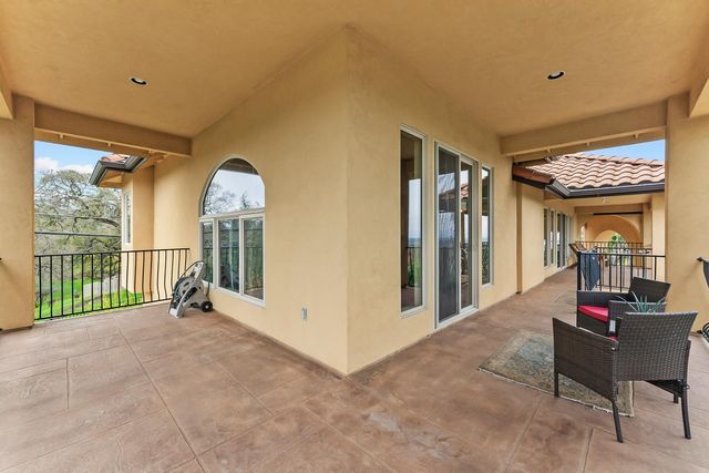 1610 Zapata Dr, El Dorado Hills, CA 95762