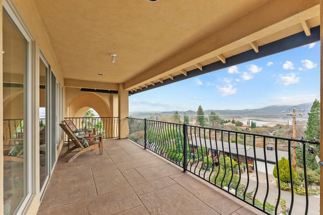 1610 Zapata Dr, El Dorado Hills, CA 95762