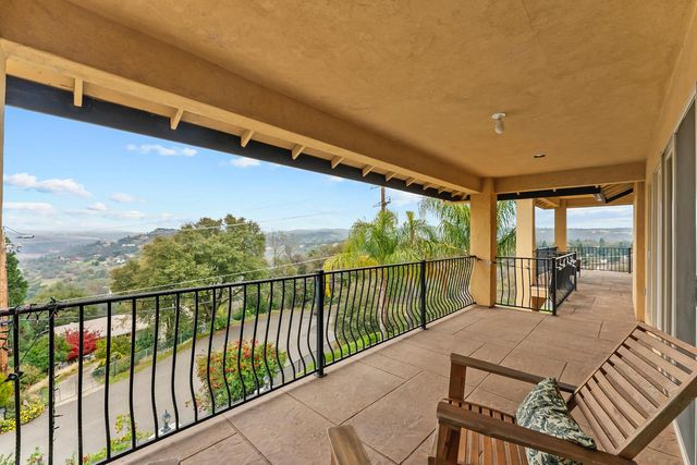 1610 Zapata Dr, El Dorado Hills, CA 95762