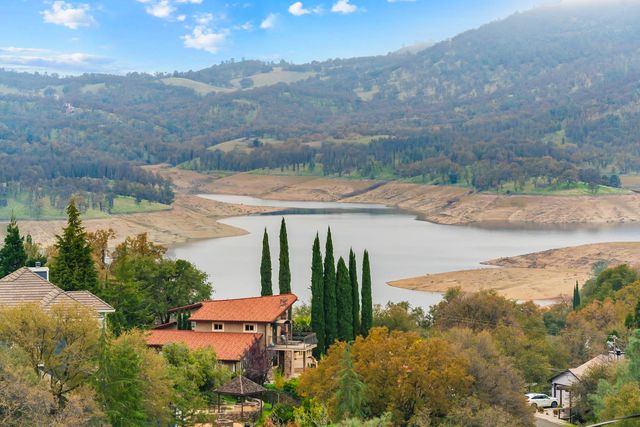 1610 Zapata Dr, El Dorado Hills, CA 95762