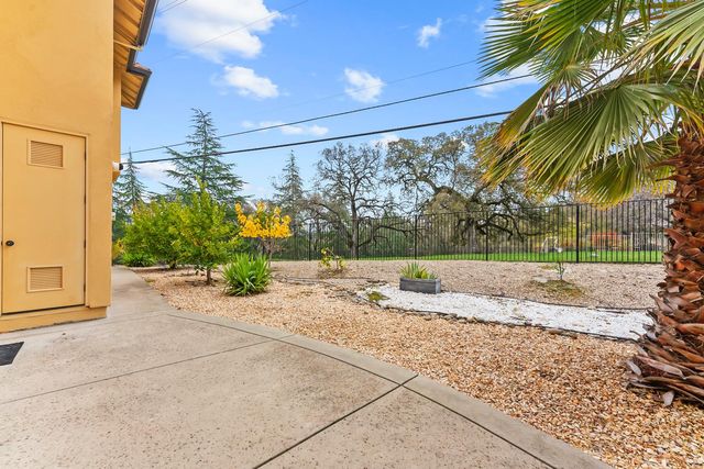 1610 Zapata Dr, El Dorado Hills, CA 95762