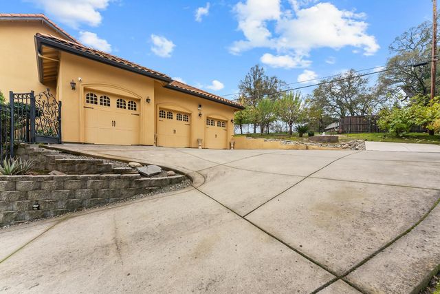 1610 Zapata Dr, El Dorado Hills, CA 95762