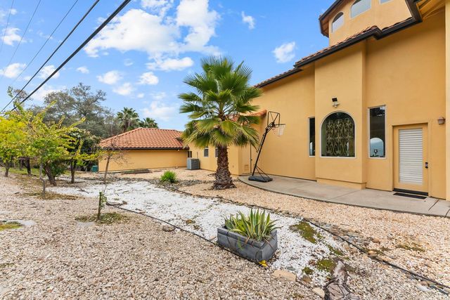 1610 Zapata Dr, El Dorado Hills, CA 95762