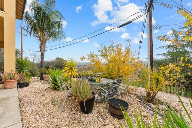 1610 Zapata Dr, El Dorado Hills, CA 95762