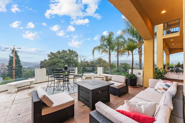 1610 Zapata Dr, El Dorado Hills, CA 95762